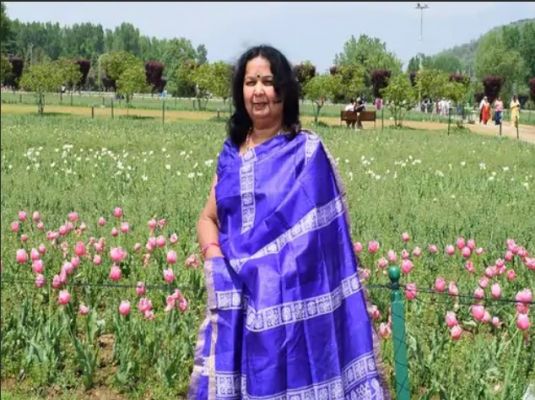 कश्मीर में फंसे रायपुर-भिलाई-बिलासपुर के 65 टूरिस्ट