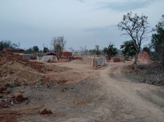 फल फूल रहा अवैध ईट भट्ठे का धडल्ले से कारोबार,