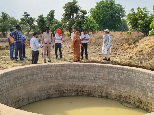 सुशासन तिहार में जिला पंचायत सीईओ का निरंतर क्षेत्र भ्रमण जारी