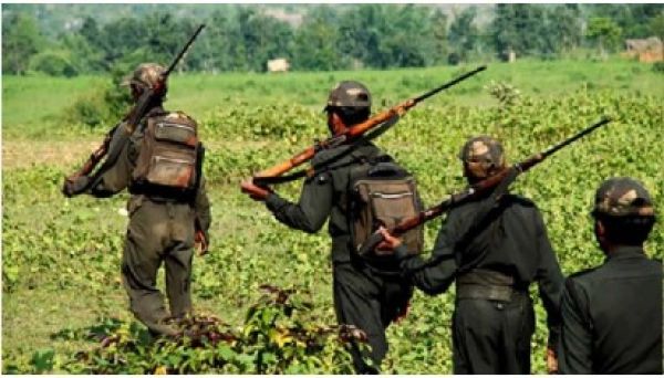 सरेंडर नक्सली परिवार के 3 लोगों की हत्या