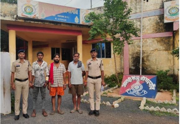 गणेश उत्सव में कानून-व्यवस्था बनाए रखने  डोंगरगांव पुलिस का अभियान तेज