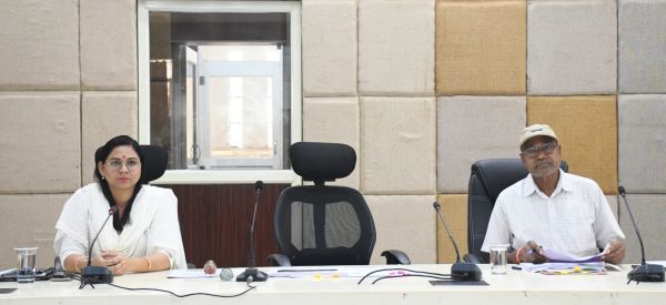 समय-सीमा की बैठक संपन्न  योजनाओं की लक्षित प्रगति करें सुनिश्चित:- जिला पंचायत सीईओ