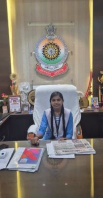 कुमारी संगीता धीवर, हाई स्कूल बनाती बनी 15 min की एसपी जांजगीर चांपा