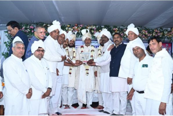 मुंगेली में गुरु ज्ञान प्रकाश पर्व का भव्य शुभारंभ चारों गुरुजनों की संयुक्त उपस्थिति में उमड़ा आस्था का जनसैलाब, प्रदेश स्तरीय सतनाम शोभायात्रा बना एकता का संदेश