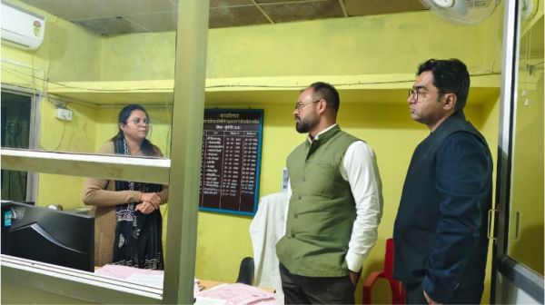 कलेक्टर व जिला पंचायत सीईओ ने तहसील कार्यालय लोरमी का किया औचक निरीक्षण