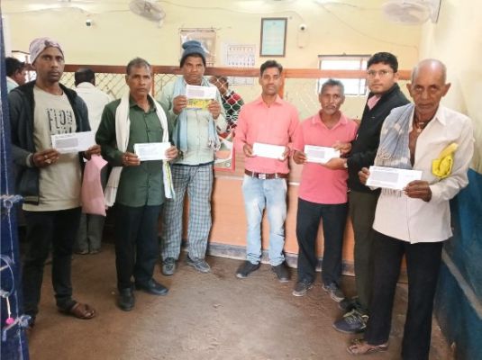 धान खरीदी में तेजी, समितियों की लिमिट बढ़ी  मुंगेली में 43 लाख क्विंटल से अधिक धान खरीदी, 90 हजार किसानों को मिला लाभ