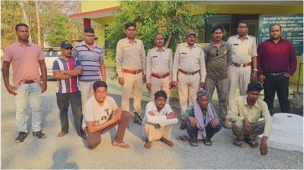 सांभर शिकार मामले में 4 ग्रामीणों ने किया सरेंडर, गोमार्डा अभ्यारण्य के झीलगीटार का मामला..