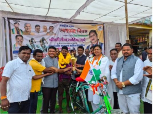 नैमेड में ब्लॉक स्तरीय साइकिल प्रतियोगिता का सफल आयोजन, 36 प्रतिभागियों ने लिया हिस्सा