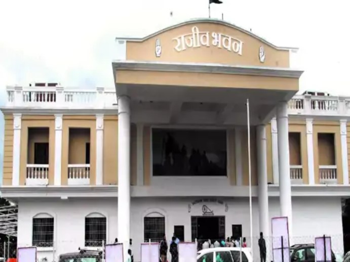 छत्तीसगढ़ शराब घोटाले की जांच कांग्रेस दफ्तर तक पहुंची