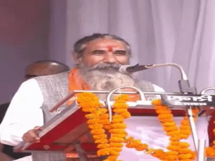 BJP सांसद बोले- नींबू काटकर बारिश रोकी