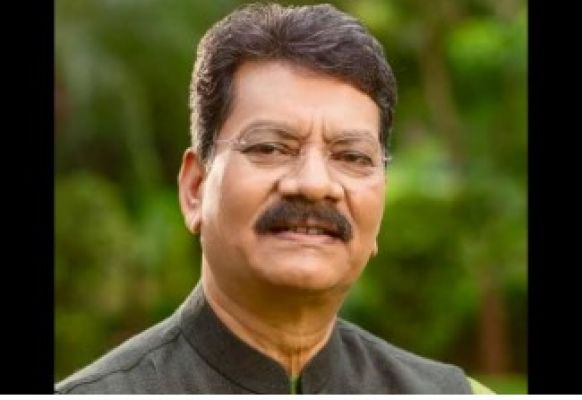 नेता प्रतिपक्ष चरणदास महंत ने लिखी राज्यपाल को चिट्ठी:तेंदूपत्ता बोनस घोटाले में कार्रवाई की मांग, कहा - संग्राहक आदिवासियों को तुरंत लौटाएं बोनस