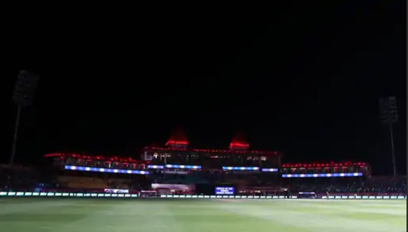 पाकिस्तान अटैक के बीच पंजाब-दिल्ली IPL मैच रद्द:खिलाड़ियों को 'स्पेशल वंदे भारत' से निकाला जाएगा, टूर्नामेंट पर फैसला आज