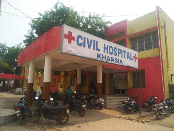 लोगो की मांग डॉ शिवा जायसवाल सिविल अस्पताल में हो पदस्थ    खरसिया,समाज और सेवा के अपने क्षेत्र में बेहतर कार्य के लिए डॉक्टर शिवा जायसवाल हो चुके है  सम्मानित 