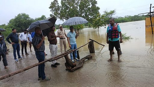 लगातार वर्षा और जलभराव को लेकर प्रशासन सतर्क