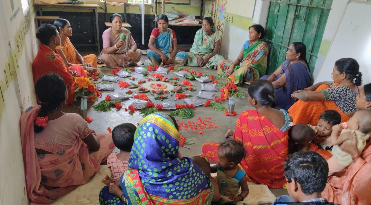 राष्ट्रीय पोषण माह अंतर्गत आंगनबाड़ी केंद्रों में विविध गतिविधियां आयोजित  पोषण के प्रति लाया गया जागरूकता