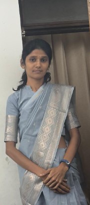 छोटे से गाँव की बड़ी उड़ान : J M H परिवार की बेटी सीमा ने PSC में रच दिया इतिहास, बेटियों के सपनों को मिली नई दिशा