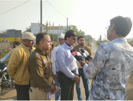 थाना जांजगीर क्षेत्र के हाइवे रोड सुकली चौक  दुर्घटना