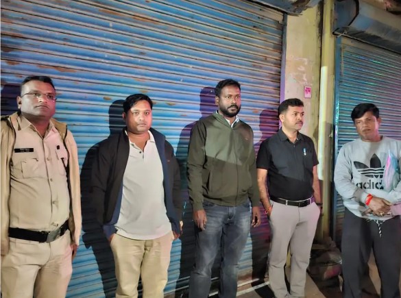 बिलाईगढ़ में बिना एनओसी चल रहे विश्वास क्लीनिक पर कार्रवाई&hellip;प्रशासन ने किया सील&hellip;