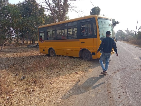 प्राइवेट स्कूलों की बड़ी लापरवाही 
