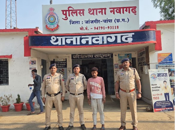 पेट्रोल डालकर जिंदा जलाने की कोशिश