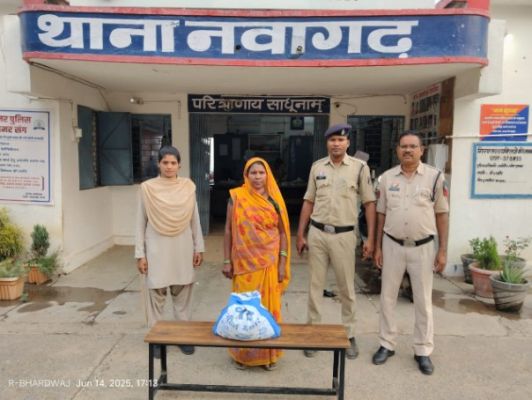 अवैध कच्ची महुआ शराब के साथ महिला आरोपी को किया गिरफ्तार थाना नवागढ़ पुलिस की  कार्यवाही