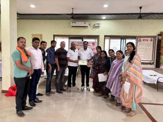 मारवाड़ी युवा मंच जागृति शाखा नैला-जांजगीर एवं चैंबर ऑफ़ कॉमर्स के संयुक्त तत्वाधान में रक्तदान शिविर का  आयोजन,,   