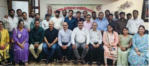 आयुष मेडिकल एसोसिएशन जिला इकाई का चुनाव सम्पन्न, डॉ. सुरेन्द्र मिश्रा बने नए अध्यक्ष ...