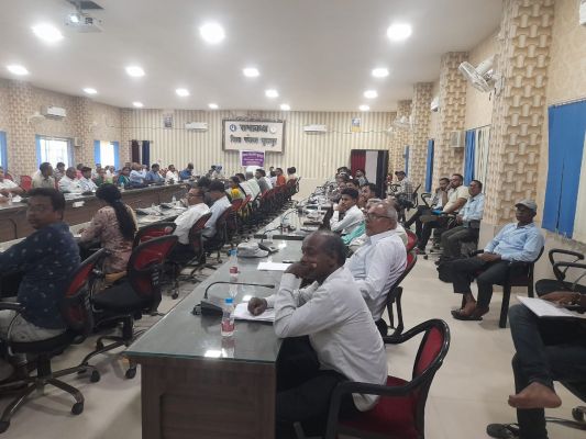 लंबित पेंशन, ईआरएम व ईडब्लूआर के प्रकरणों की हुई बैठक