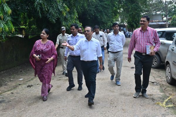 लंबित प्रकरणों का निराकरण के लिए प्रत्येक 15 दिवस के भीतर कैम्प कोर्ट लगाने के दिए निर्देश