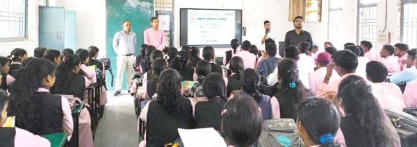 स्वीप कार्यक्रम के तहत युवा मतदाताओं को किया गया जागरूक