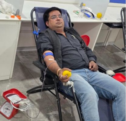 एचडीएफसी बैंक मैं विशाल रक्तदान शिविर आयोजन 