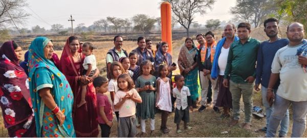 ग्राम पंचायत बरभाठा (ब) में केककाट कर मनाईं अटल बिहारी वाजपेई जी की जयंती 