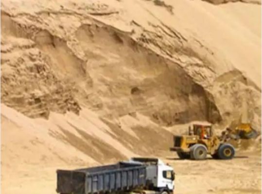 रेत माफिया पर कड़ी कार्रवाई जांजगीर चांपा पुलिस